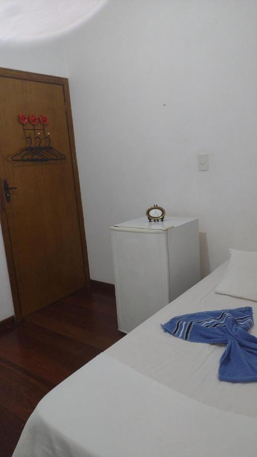 Hostel Gru Economico Com Quartos Individuais E Translado Гуарульюс Екстер'єр фото